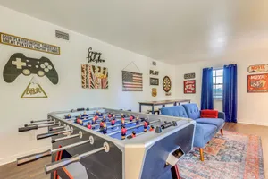 Image of Family-friendly Home: 6 Mi to Downtown Mobile!