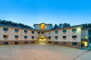 Image of Super 8 by Wyndham Hill City/Mt Rushmore/ Area