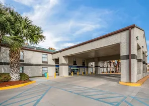 Image of Motel 6-Laredo, TX - North I-35