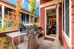Image of KBM Resorts PWS-957 Luxurious 3bd Old Town Home 2 family rooms BBQ PWS-957