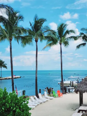 Image of 1 Beautiful 4 Bed 3 Bath Pool Home w Free Dock