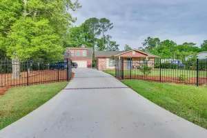 Image of Charming Bluffton Vacation Home with Yard!