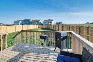 Image of Spacious Family Home ~ 13 Mi to Des Moines