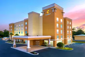 Image of Comfort Suites Lake City