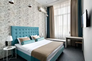 Image of Hotel Library