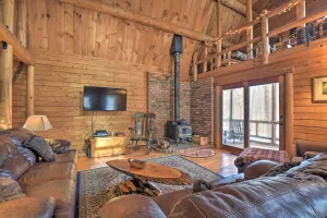 Image of Rustic Madison Treehouse Cabin with Game Room!