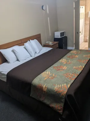 Image of Rainbow Motel