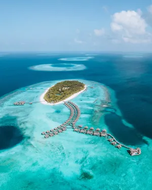 Image of Vakkaru Maldives - 30 percent off on seaplane transfers for stays until 19 Dec 2025