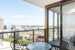 Image of Stylish 2 Bedroom Apartment Darling Square