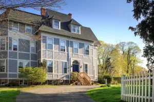 Image of Admiral Sims House on Catherine St and Mill St