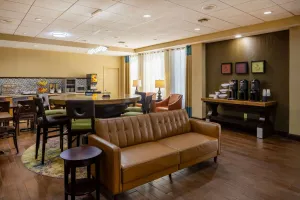 Image of Baymont by Wyndham Columbus GA