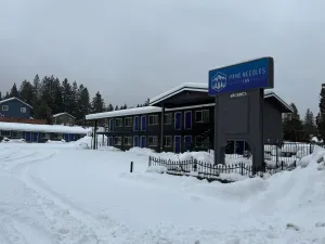 Image of Pine Needles Inn