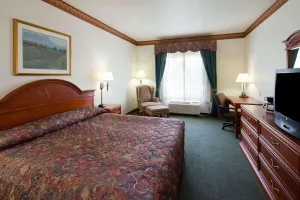 Image of Country Inn & Suites by Radisson, Prairie du Chien