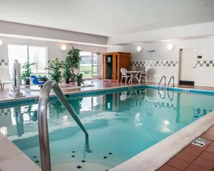 Image of Comfort Suites near Indianapolis Airport