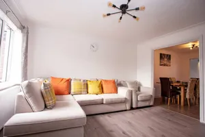 Image of Cozy 3-Bedroom Home in Luton