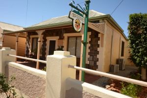 Image of Emaroo Cottages Broken Hill