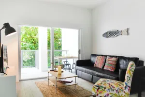 Image of Wynwood Amazing Condo Sleeps 5 Close to Beach