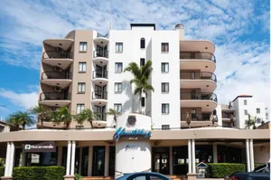 Image of 30 River Esplanade