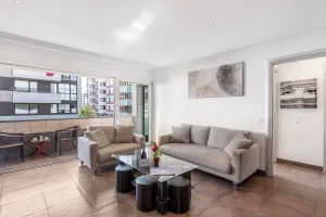 Image of Art Apartment - Happy Rentals
