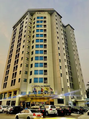 Image of Hotel La Falaise Bonapriso