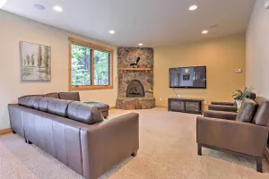Image of Lake Tahoe Home w/ Forest Views: Ski At Heavenly!