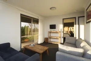Image of Harkham House - Stunning Property!