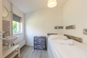 Image of Cozy Holiday Home 3 Minutes From the Beach!