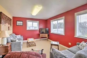 Image of Waldport Townhome with Dog Run on Alsea Bay!