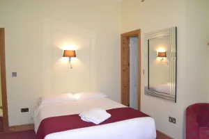 Image of Hotel 65