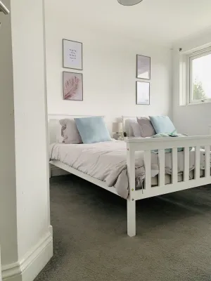 Image of Impeccable 3 bed House in Brentwood