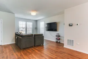 Image of 2 Mi to Dtwn Frederick: Updated Townhome