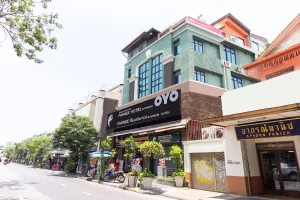 Image of Super OYO 484 Pannee Residence Khaosan Sha Plus