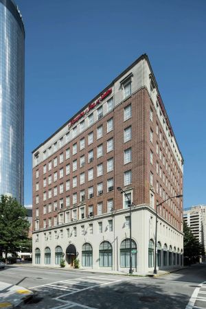 Image of Hampton Inn & Suites Atlanta-Downtown