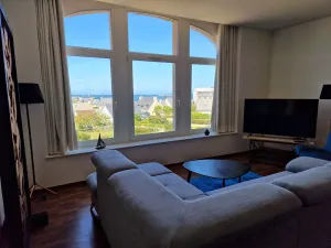 Image of Pretty apartment with sea view in Primel, cleaning included