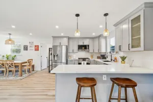 Image of Cozy Home With Hot Tub Family-friendly Yard 5 Bedroom Home