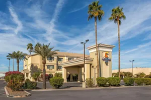 Image of Comfort Inn West Phoenix at 27th Ave and I-I0