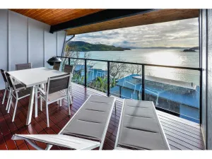 Image of Shorelines 31 Renovated Upmarket Two Bedroom Apartment With Ocean Views And Buggy