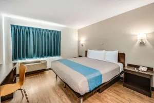 Image of Motel 6-Fort Wayne, IN