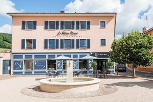 Image of Le Place Neuve