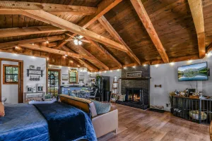 Image of Cliff Haven cabin