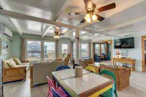 Image of Walk to Shore Freeport Beach House with Grill!