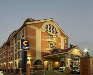 Image of Comfort Inn & Suites LaGuardia Airport