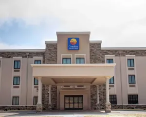 Image of Comfort Inn & Suites