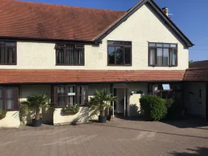 Image of High Hedges Apartment B