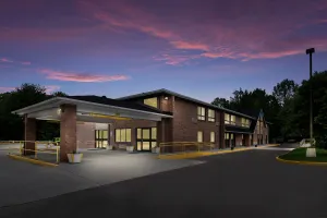 Image of SureStay Hotel by Best Western Lewiston