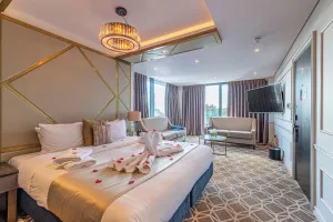 Image of Seven Hotel
