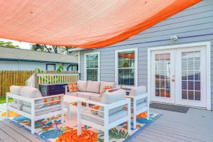 Image of 3 Mi to Dtwn: Cozy San Antonio Home w/ Casita!