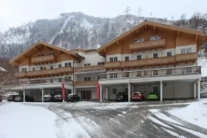 Image of Alpine Resort by Alpin Rentals