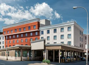 Image of Country Inn & Suites by Radisson, Downtown Albany New York