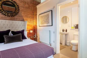 Image of Betts (Private Ensuite room) at Bicester Heritage